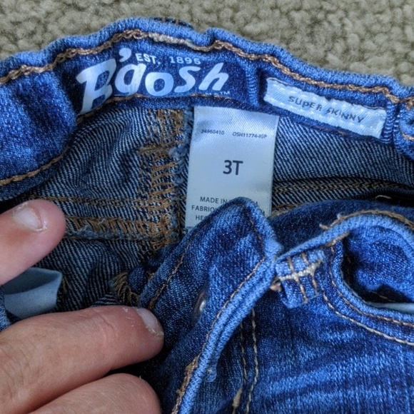 Osh Kosh Super Skinny Jeans - Picture 2 of 3